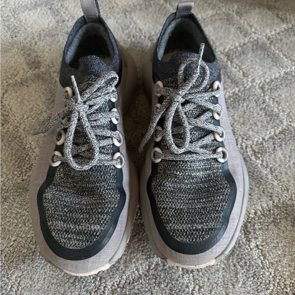 Women’s trail runners allbirds purple/gray size W9